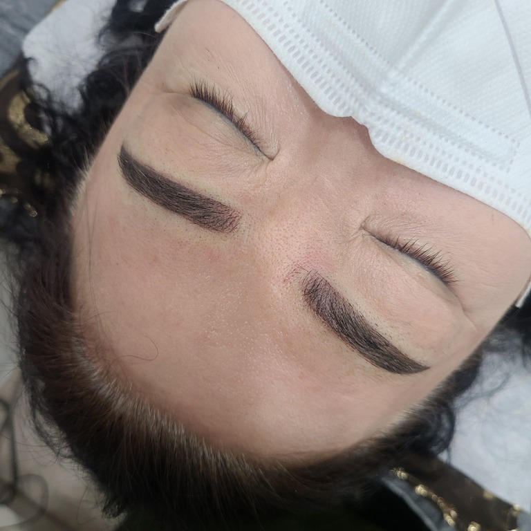 눈썹문신