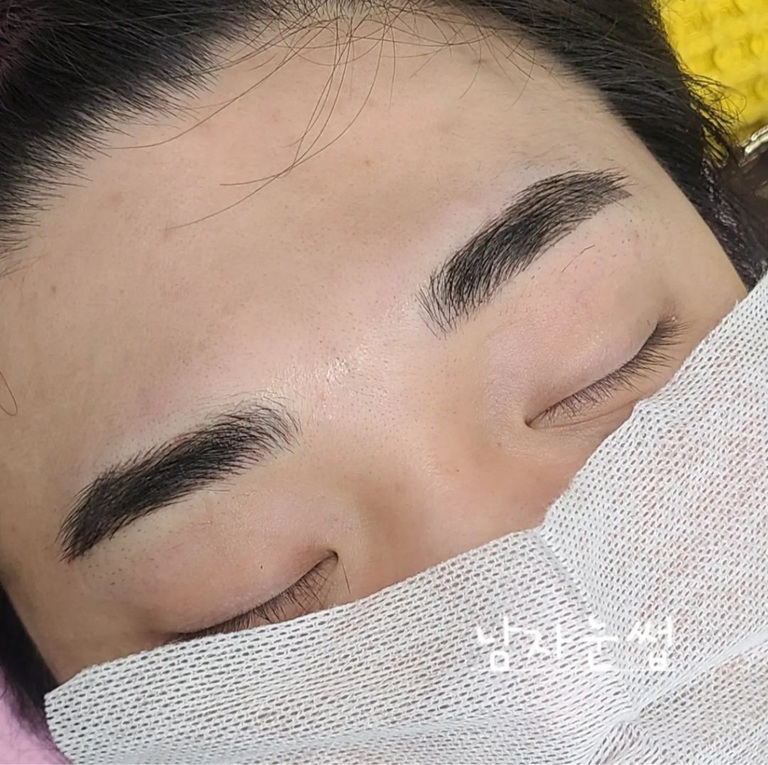눈썹문신